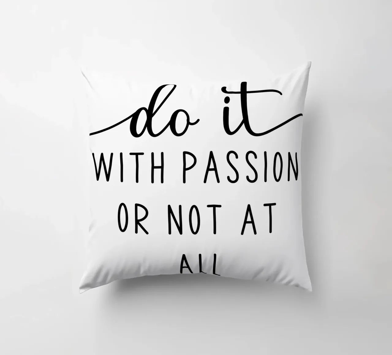 Do it With Passion or Not at All Motivational cuscino da Shark Printables