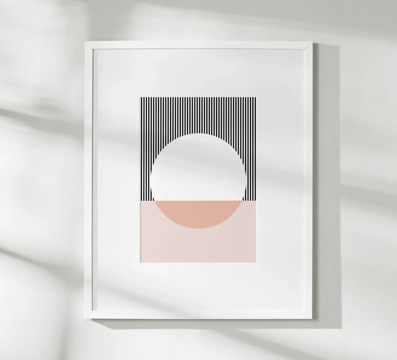 Mid Century Circle poster con telaio in alluminio da BAINAI