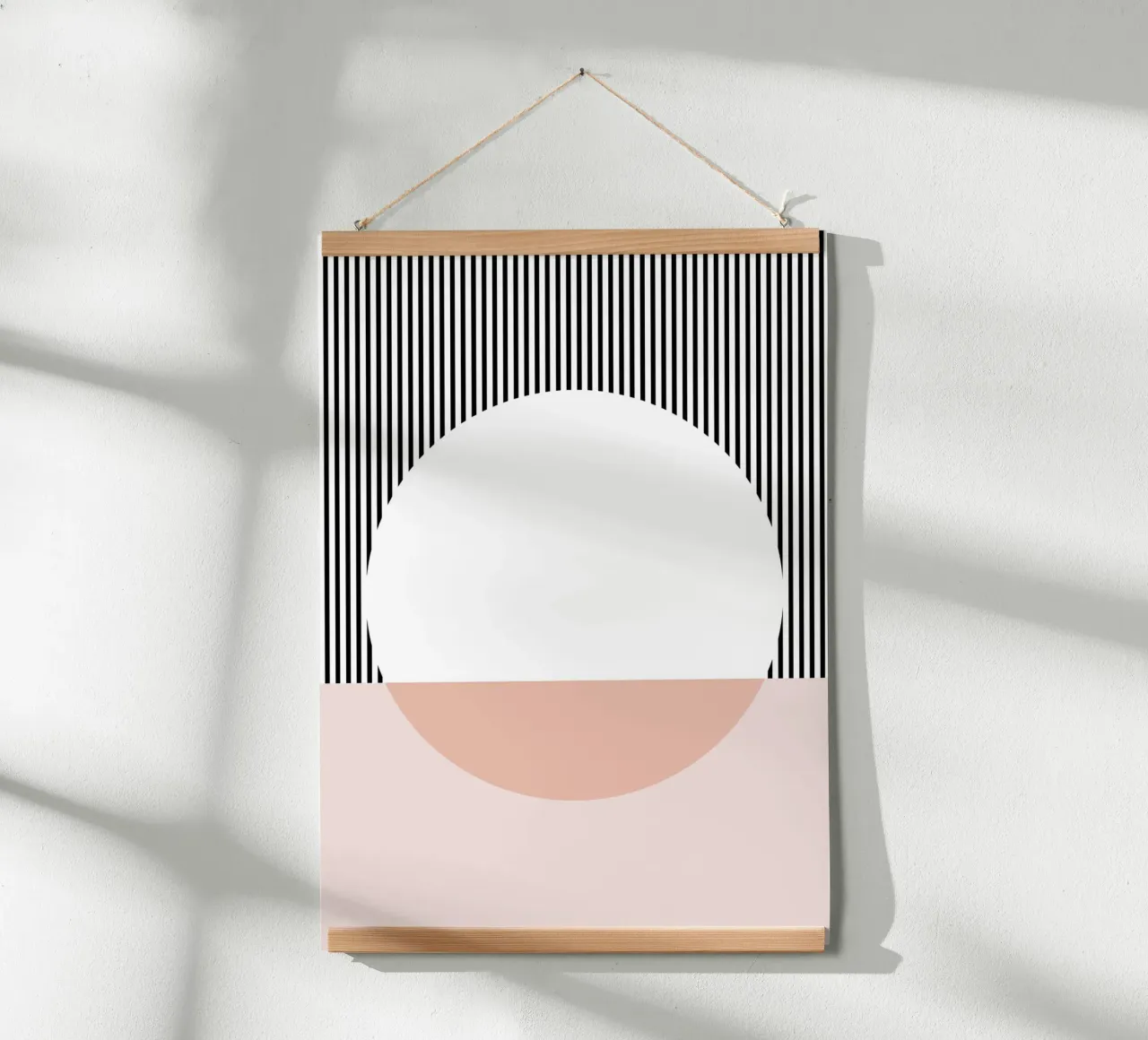 Mid Century Circle poster con telaio in alluminio da BAINAI