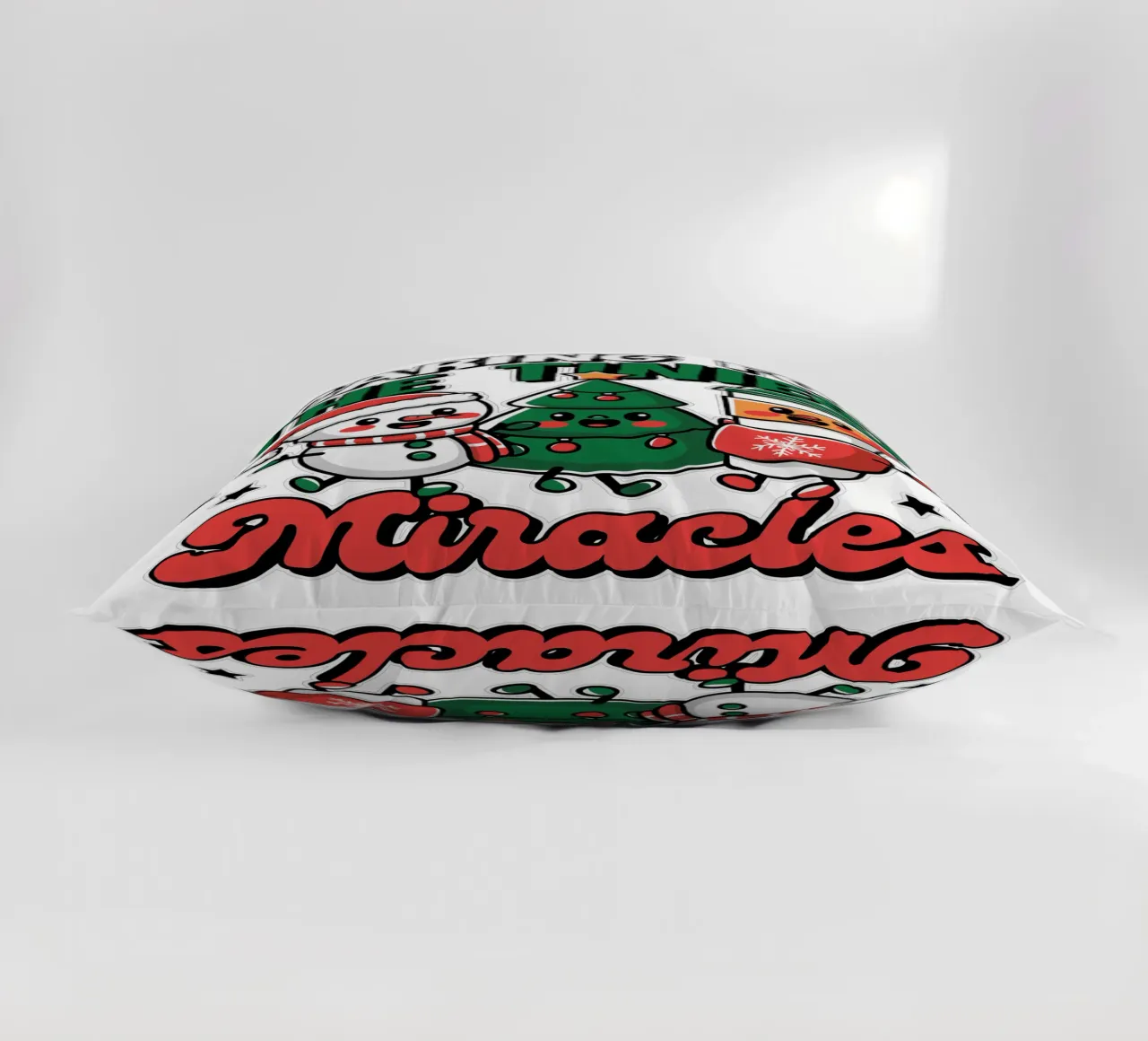Caring for the Tiniest Miracles cuscino da edsonramosart