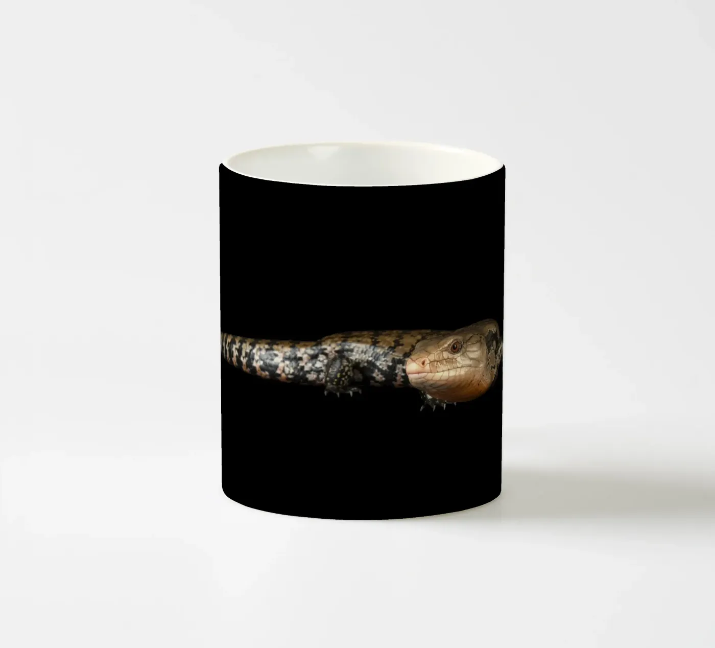 Lizard keramische mok van Curious Collections by Marielle Leenders