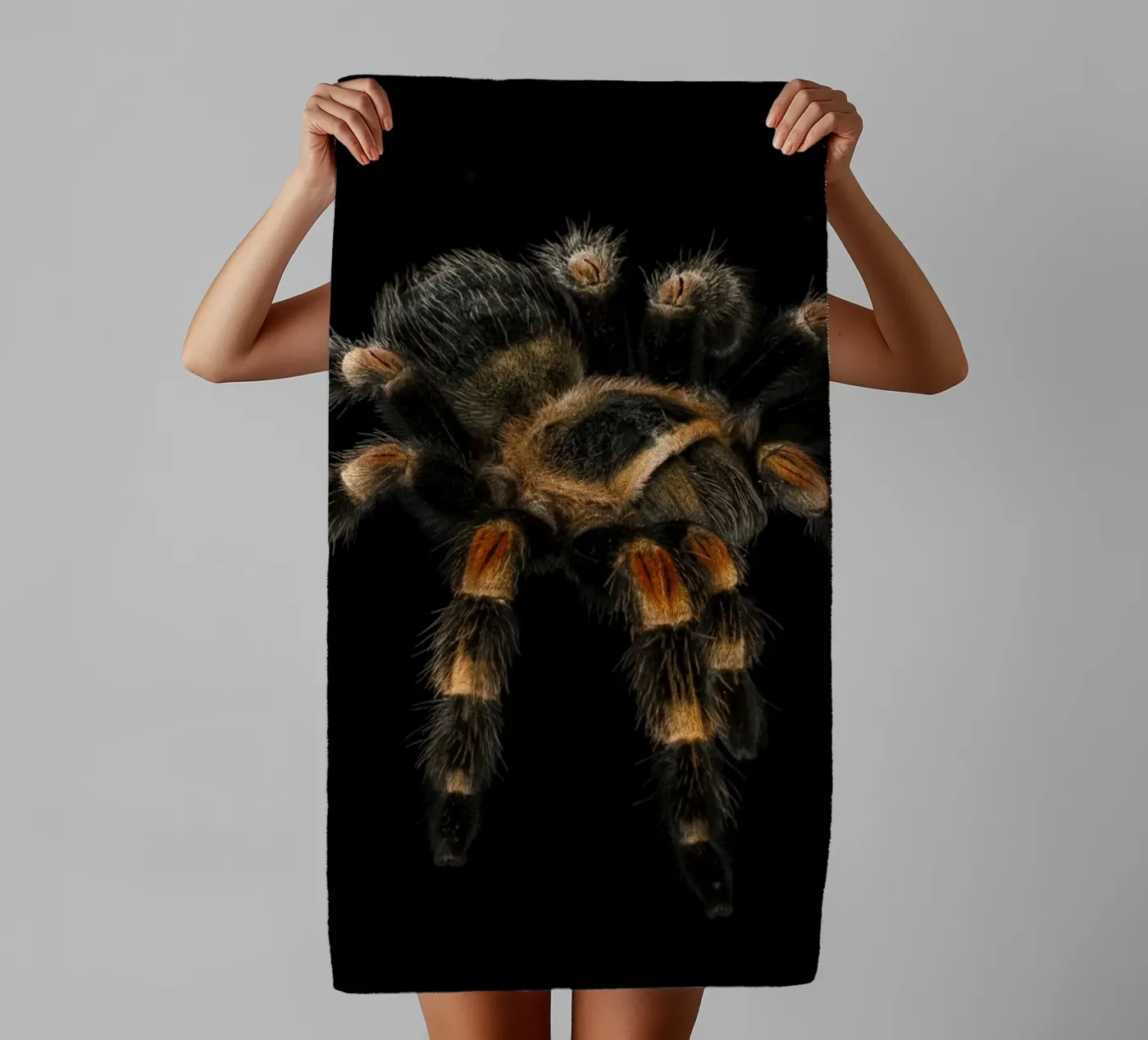 Tarantula towel by Curious Collections by Marielle Leenders