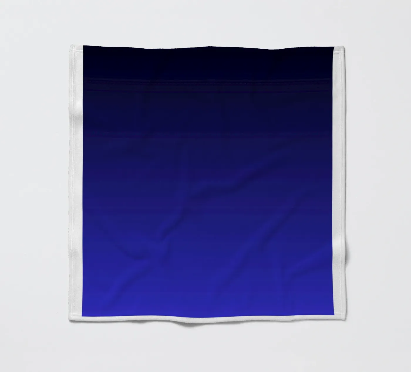 Irisklein Fleecedecke von RS LAB STUDIO