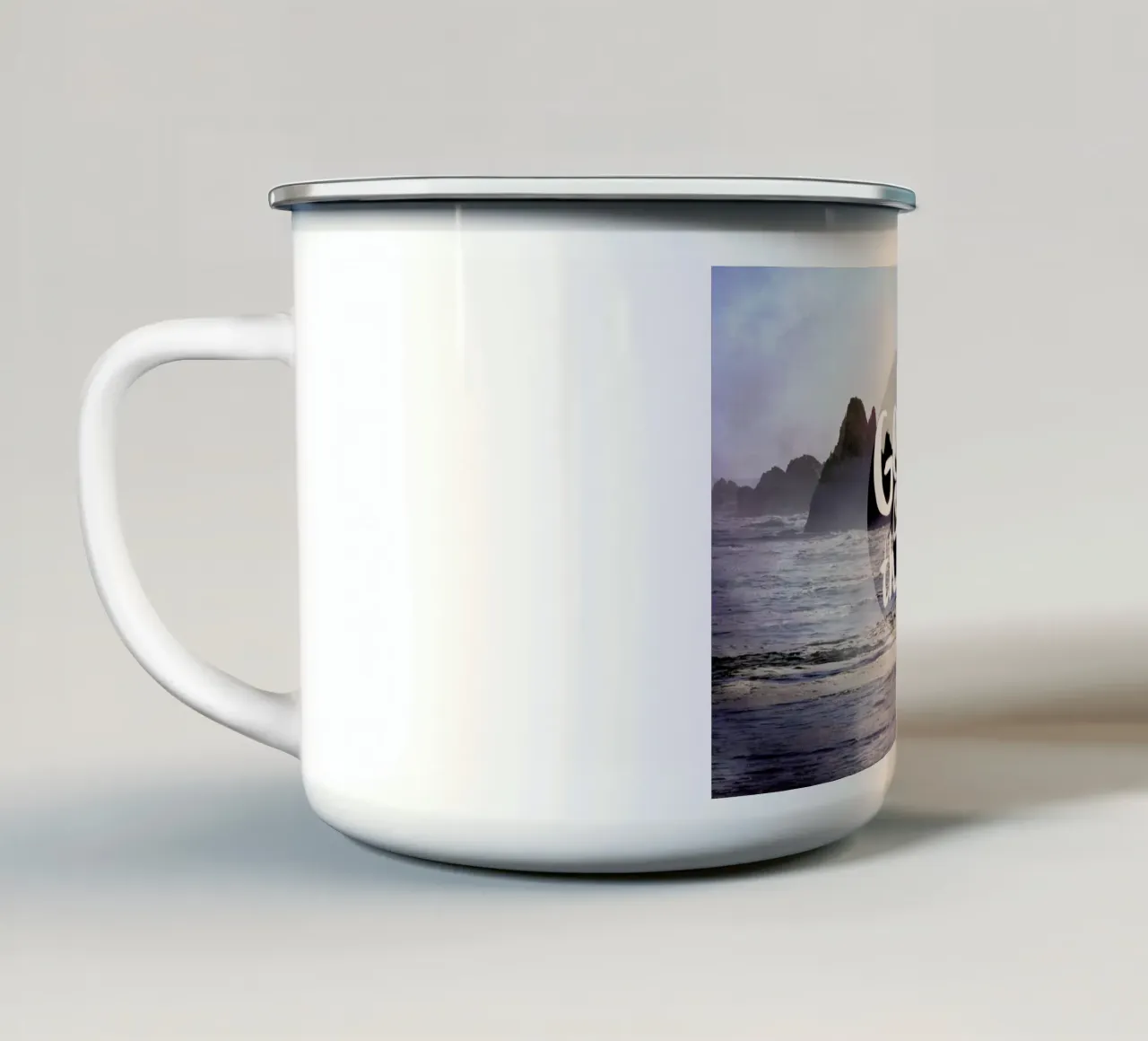 Get Out There tazza in smalto da Robin Delean