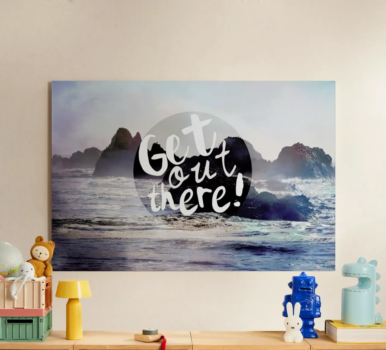 Get Out There plexiglass da Robin Delean