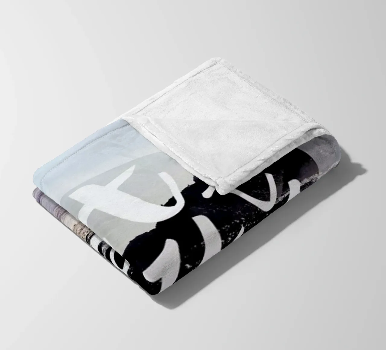 Get Out There coperta in pile da Robin Delean