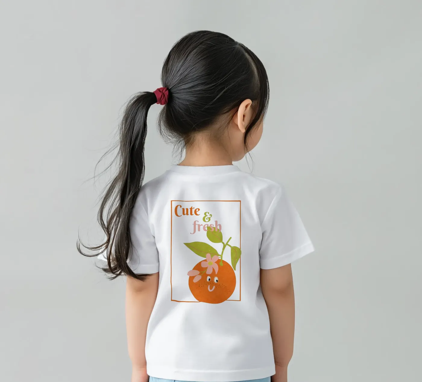 Hello Orange t-shirt bambini da Illustration Raissa Oltmanns
