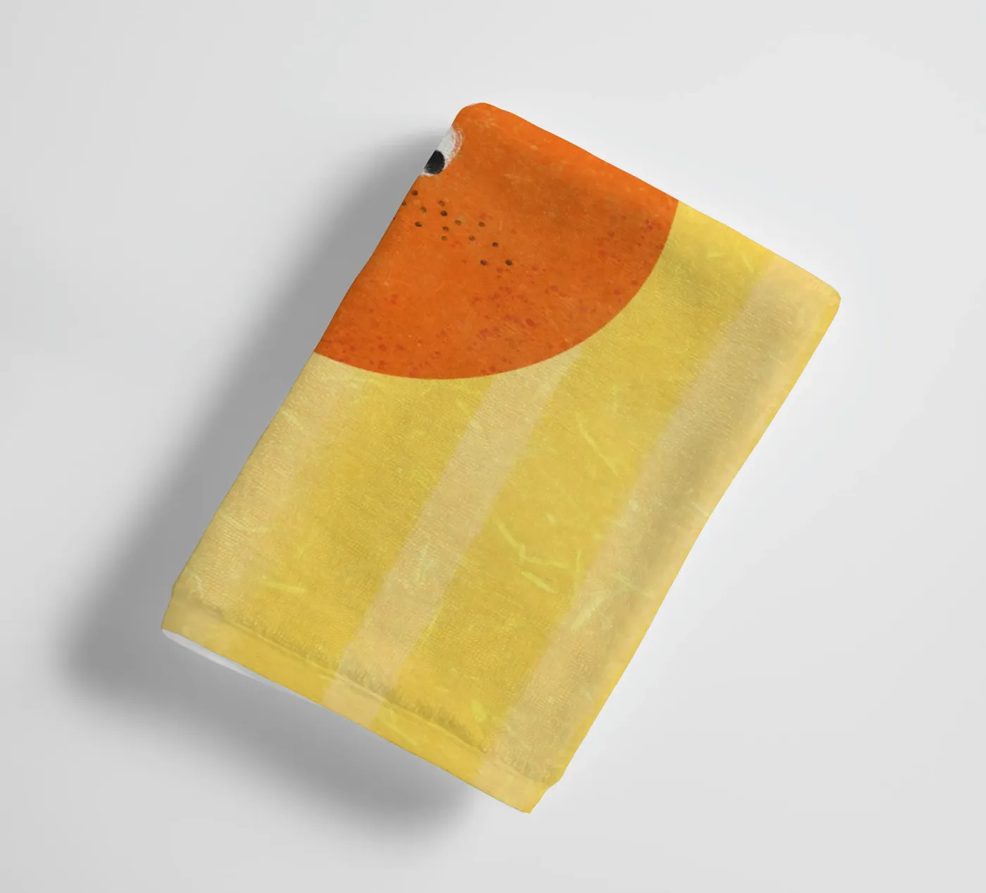 Hello Orange towel by Illustration Raissa Oltmanns