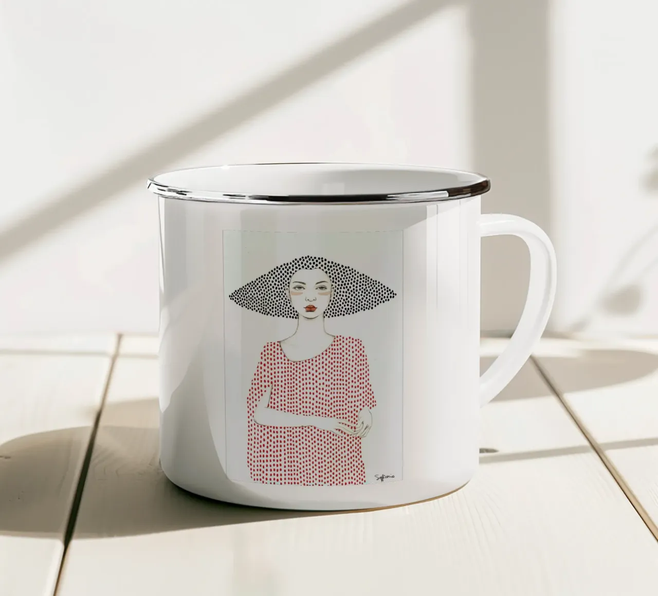 Elle tazza in smalto da Sofia Bonati