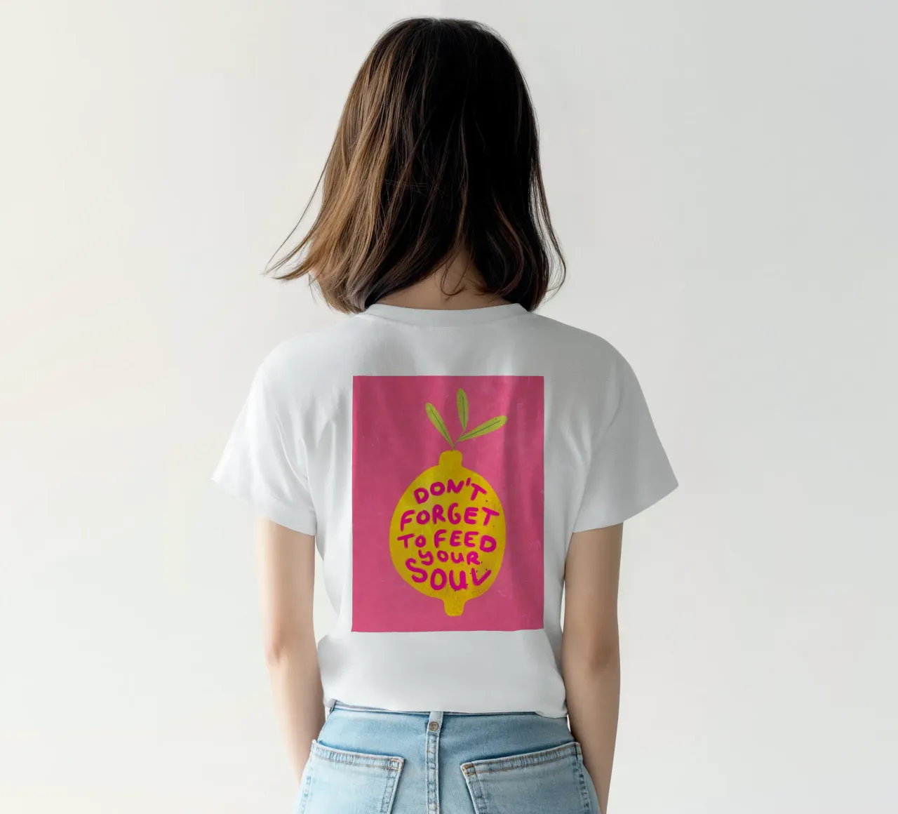 Don't forget to feed your soul t-shirt da Illustration Raissa Oltmanns