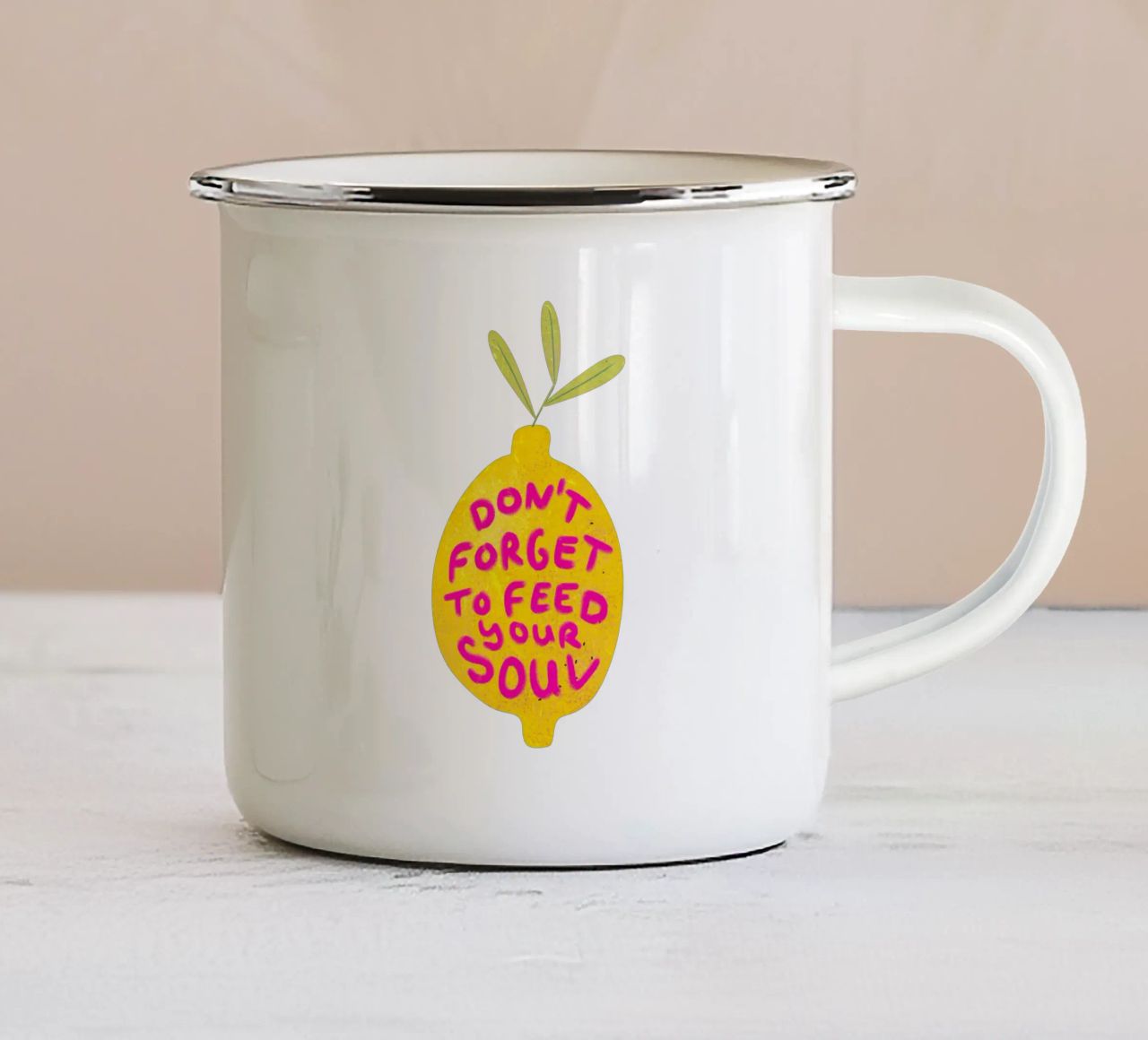 Don't forget to feed your soul tazza in smalto da Illustration Raissa Oltmanns