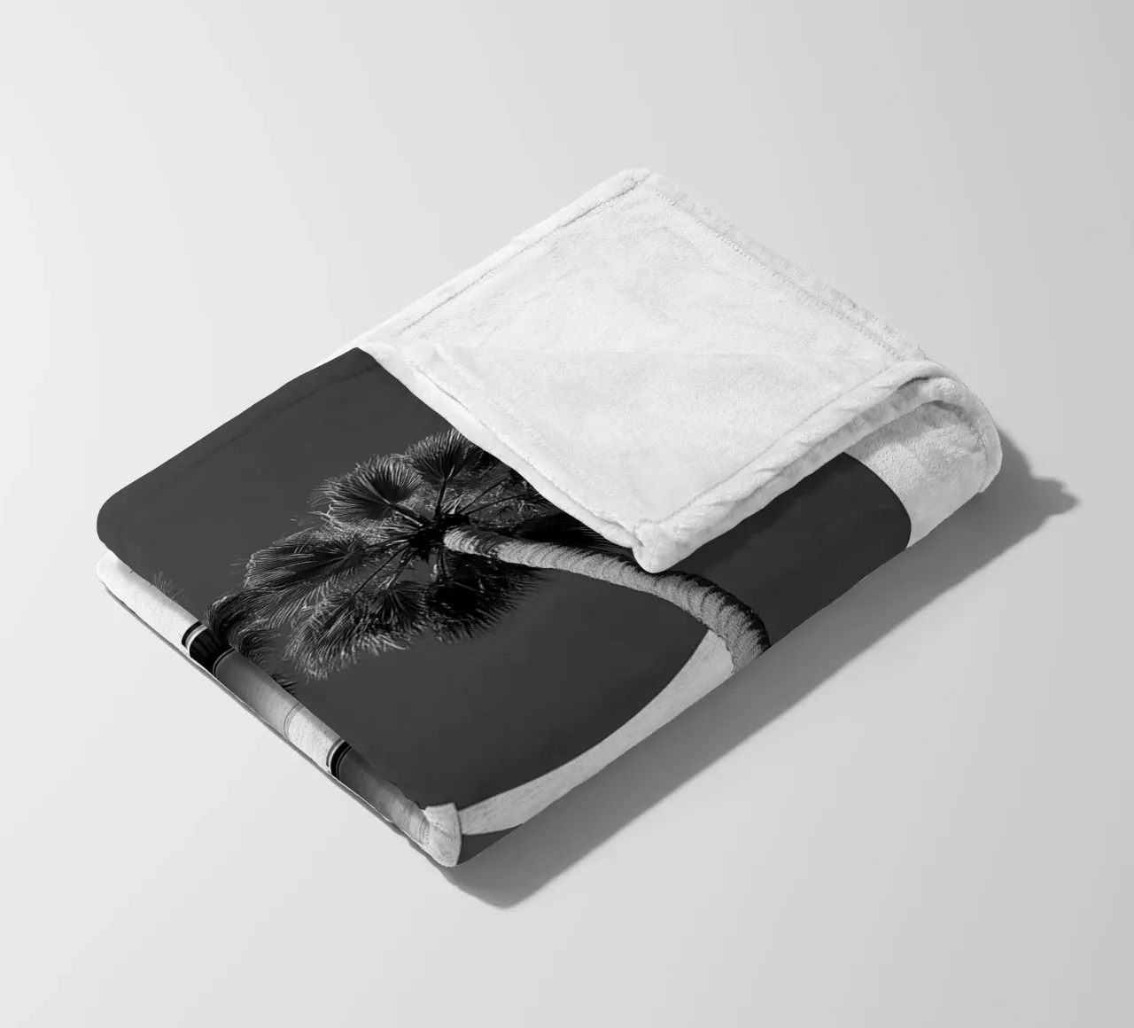 Rametti di palme in bianco e nero coperta in pile da Carinaprint