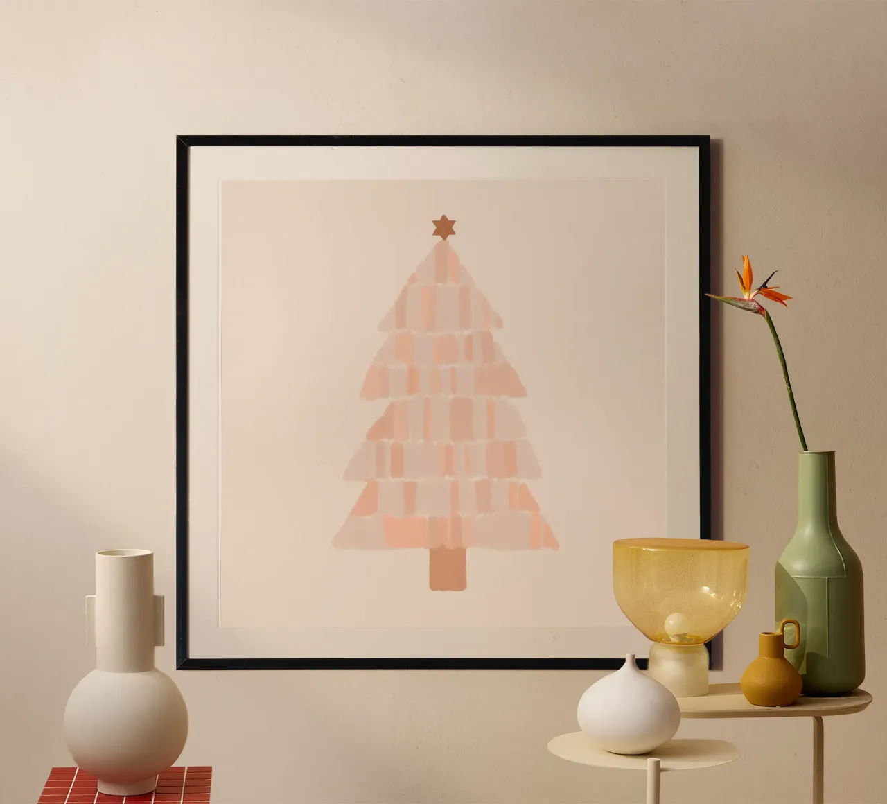 Pittura dell'albero di Natale Blush poster con telaio in legno da Orara Studio