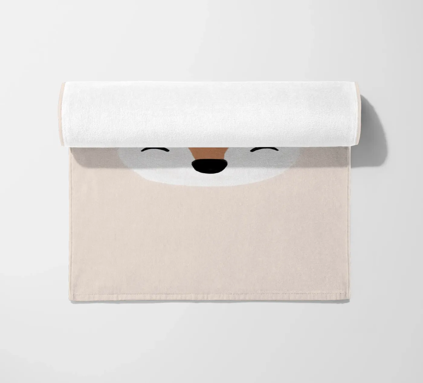 Blush Fox Strandtuch von Orara Studio