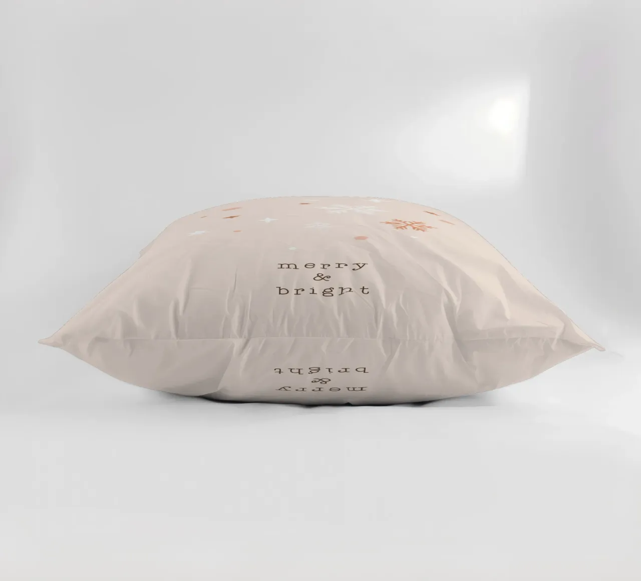 Blush allegro e luminoso cuscino da Orara Studio