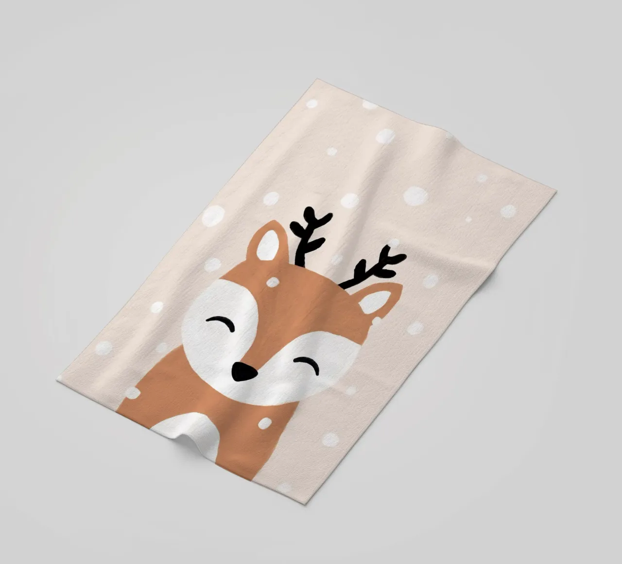 Neve e cervo telo mare da Orara Studio