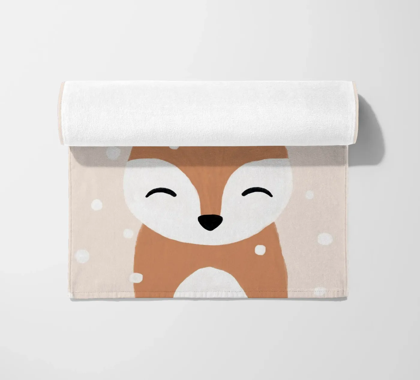 Neve e cervo telo mare da Orara Studio