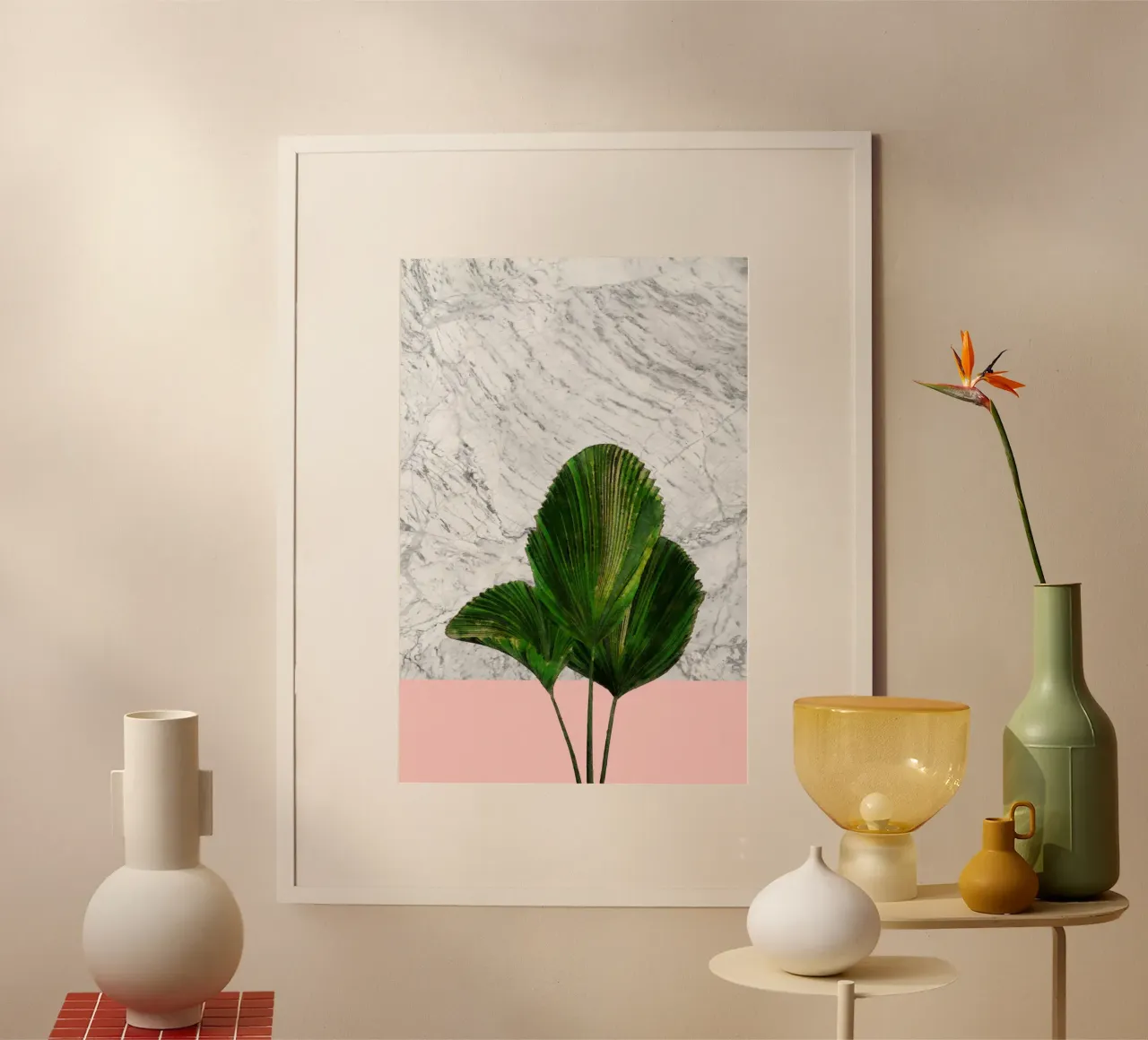 Pianta di palma su marmo bianco e parete rosa carta hahnemühle da amini54