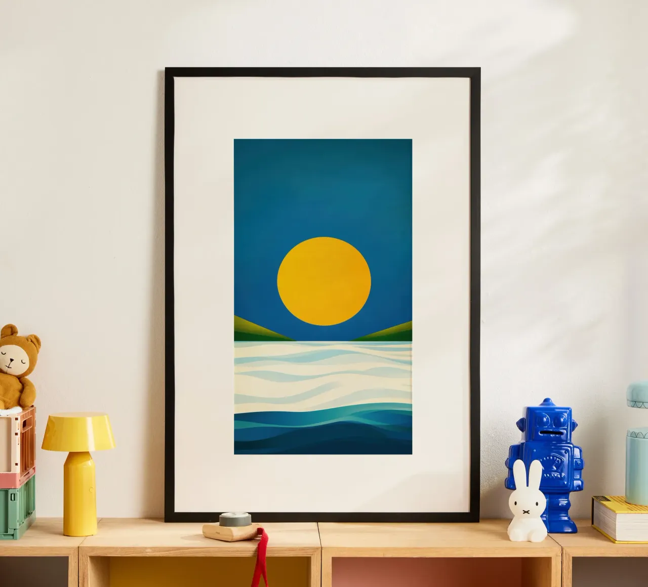Spiaggia minimalista a Soleil d'Or poster da Affiches Soleil & Déco Lumineuse – Sunny