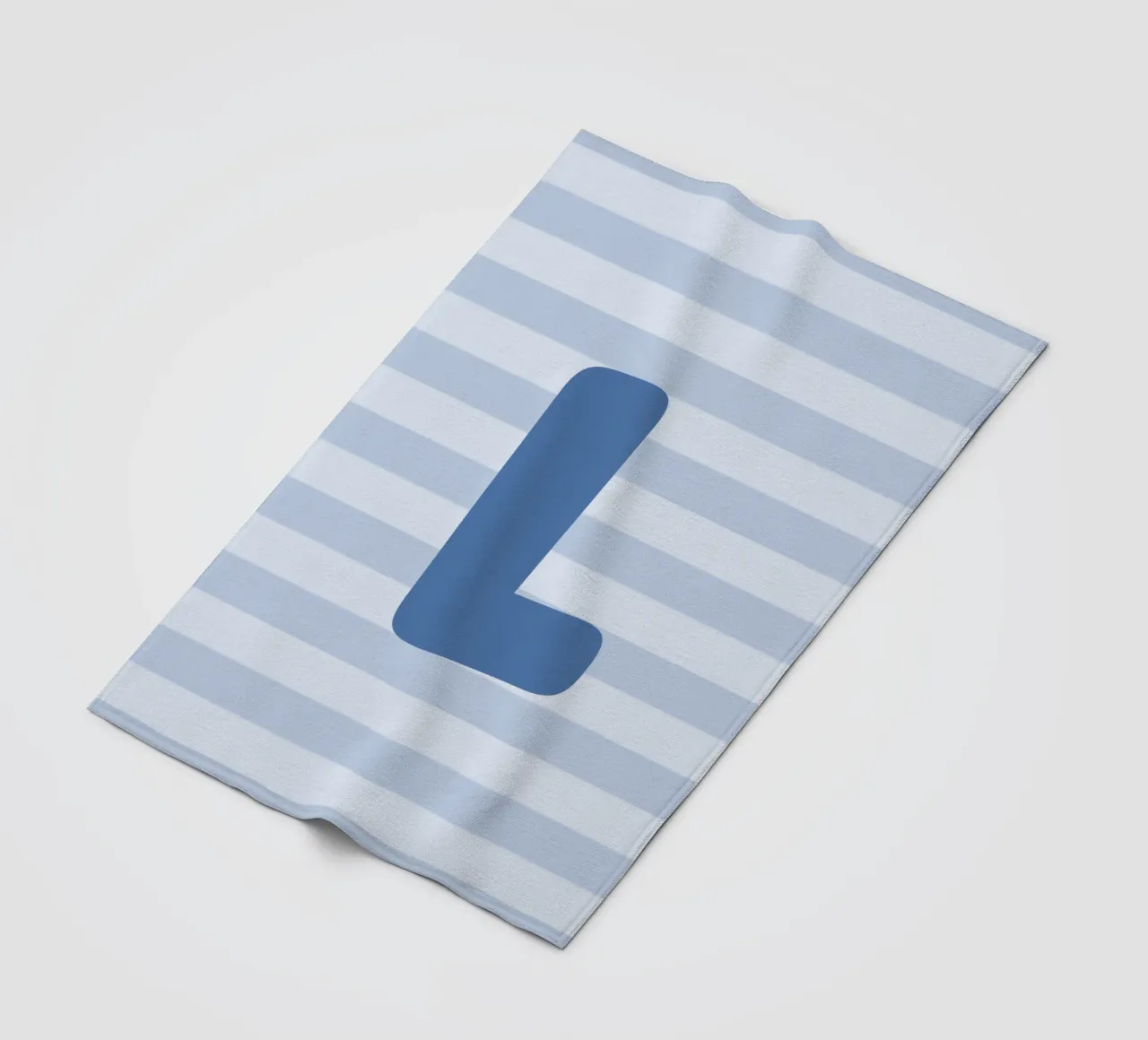 Initials blue Fleecedecke von we line studio - design