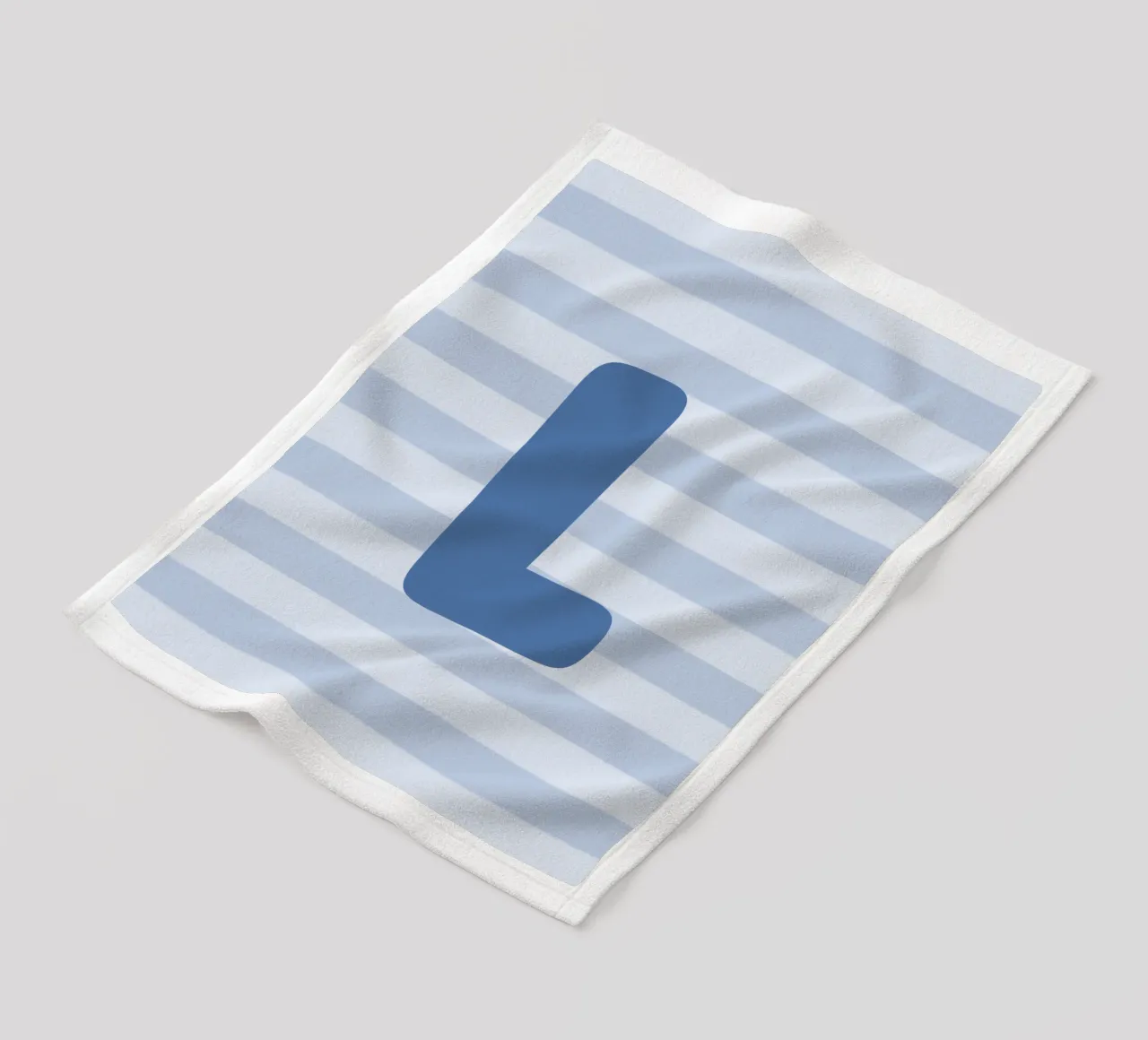 Initials blue Fleecedecke von we line studio - design