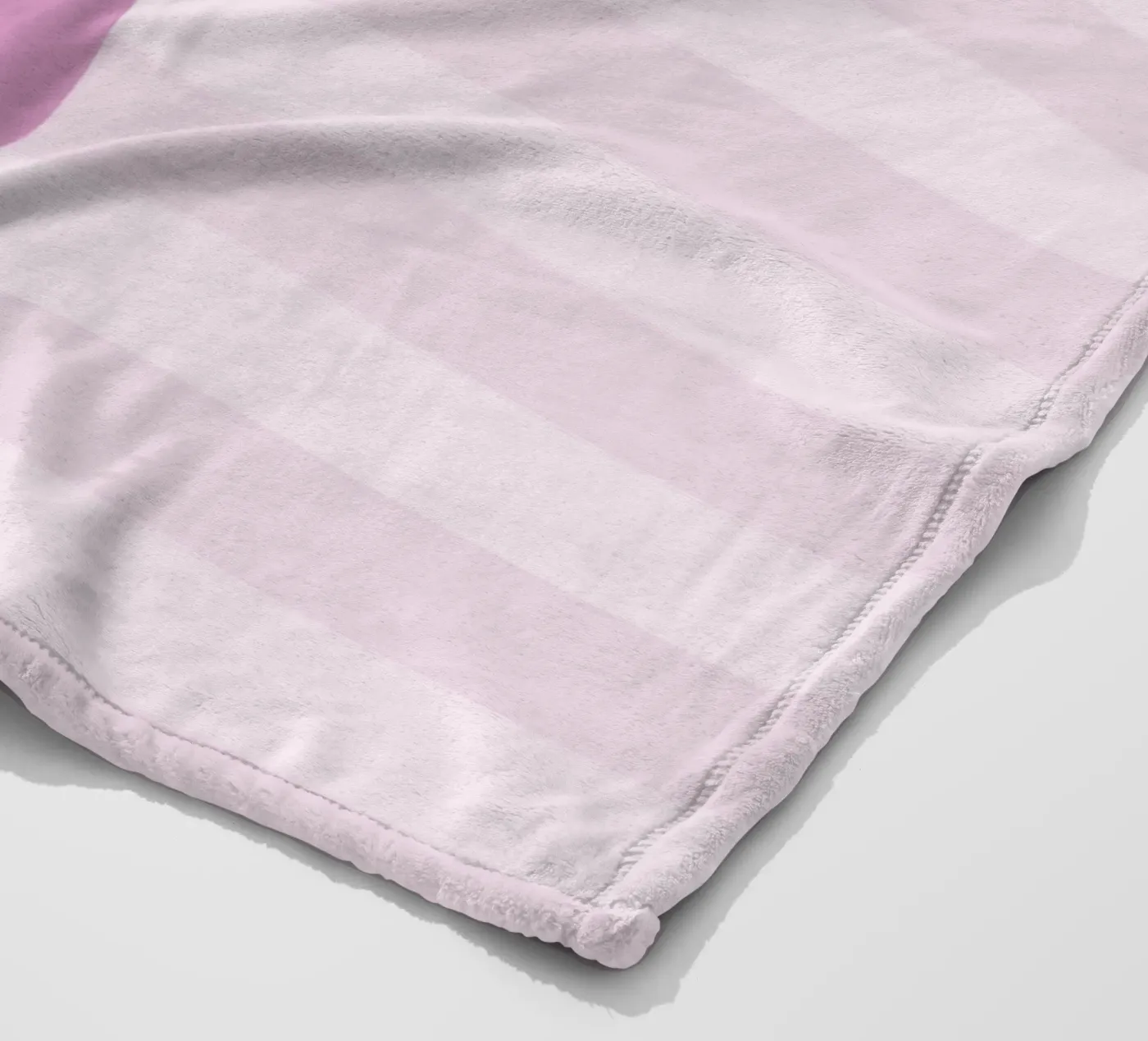 Initials pink fleecedeken van we line studio - design