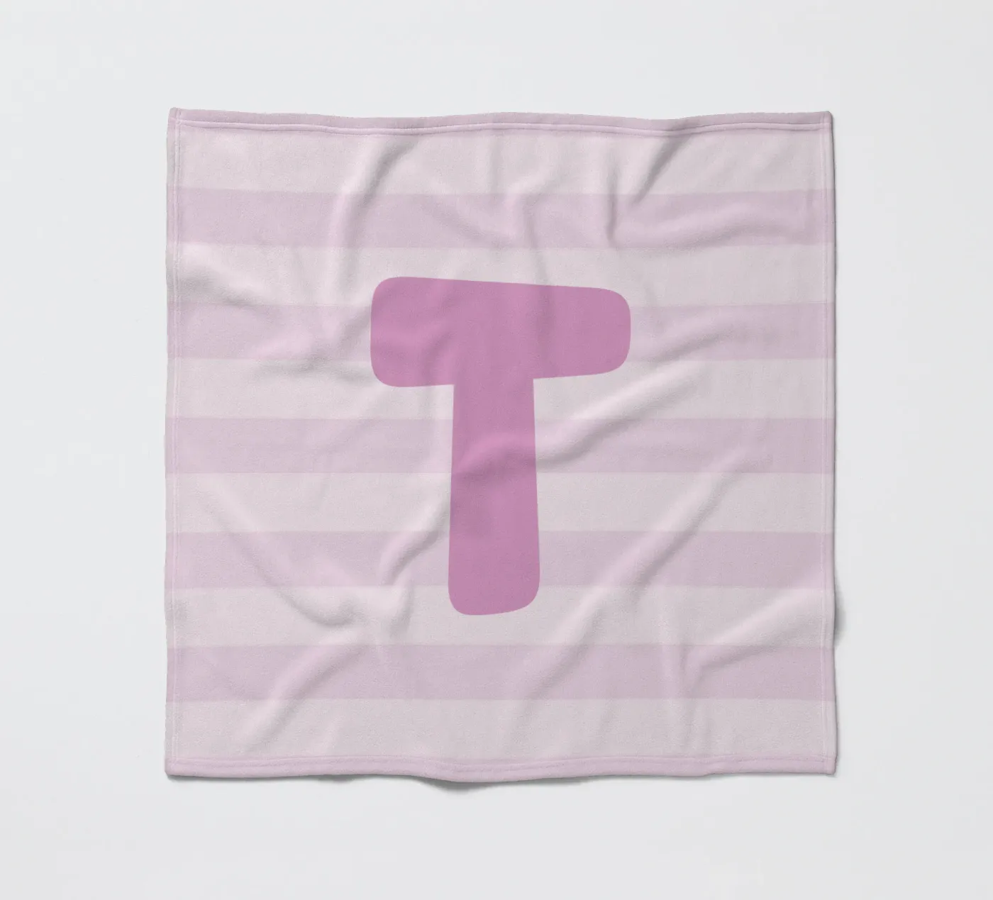 Initials pink fleecedeken van we line studio - design
