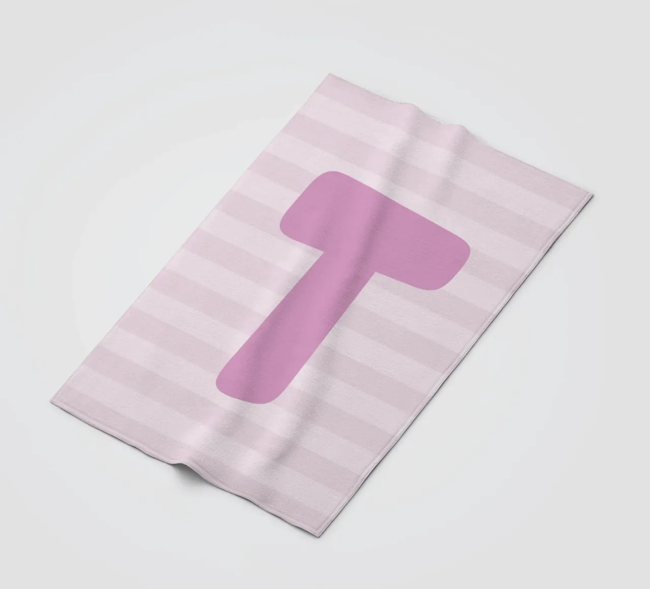 Initials pink fleecedeken van we line studio - design