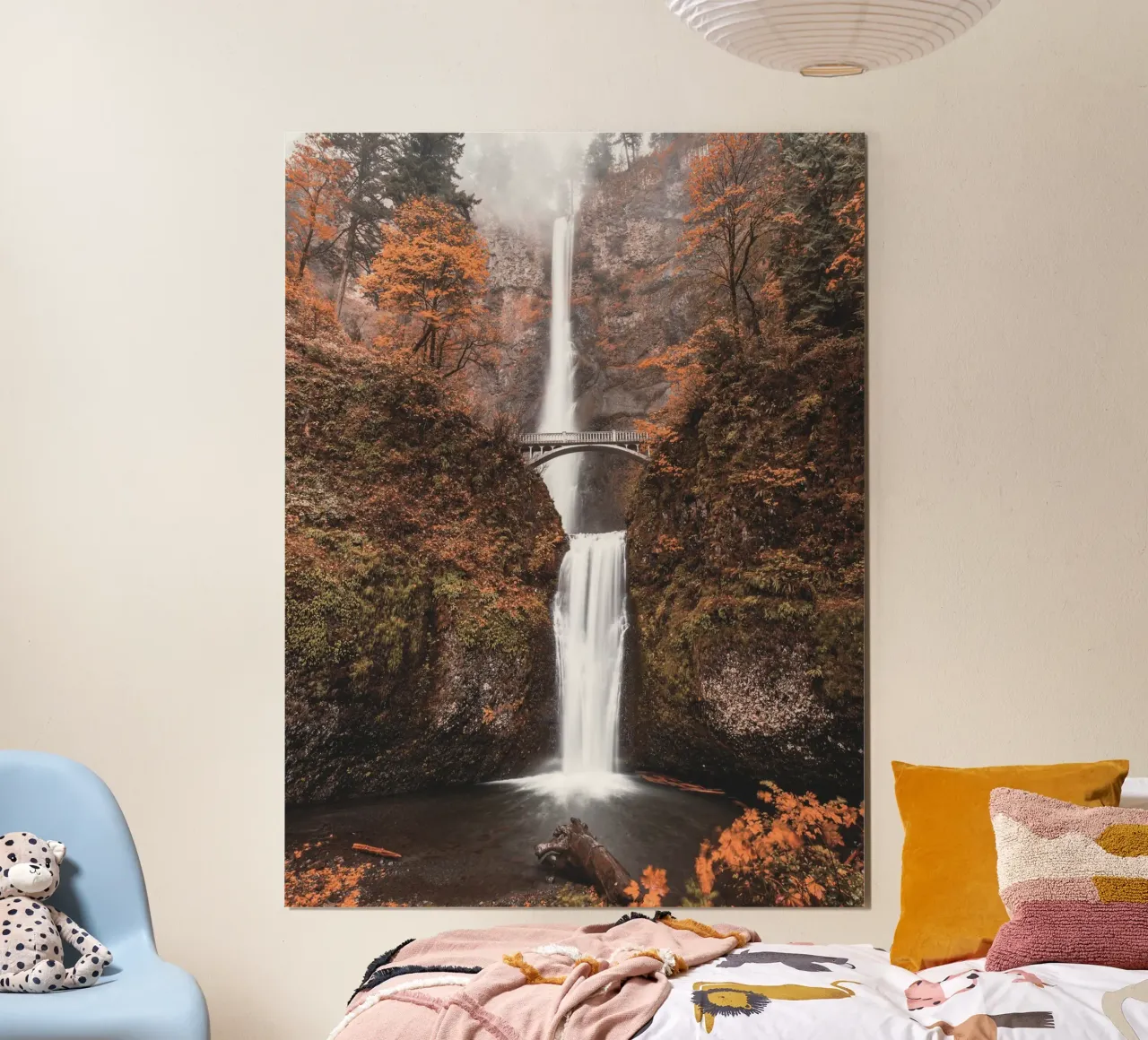 Cascata autunnale con ponte in stile vintage carta hahnemühle da Whole©