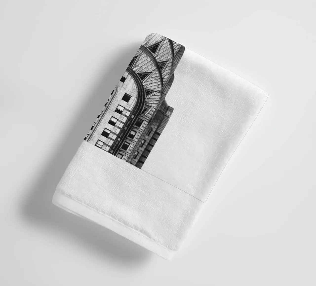Chef-d'œuvre de l'architecture Art déco serviette de bain de Whole©