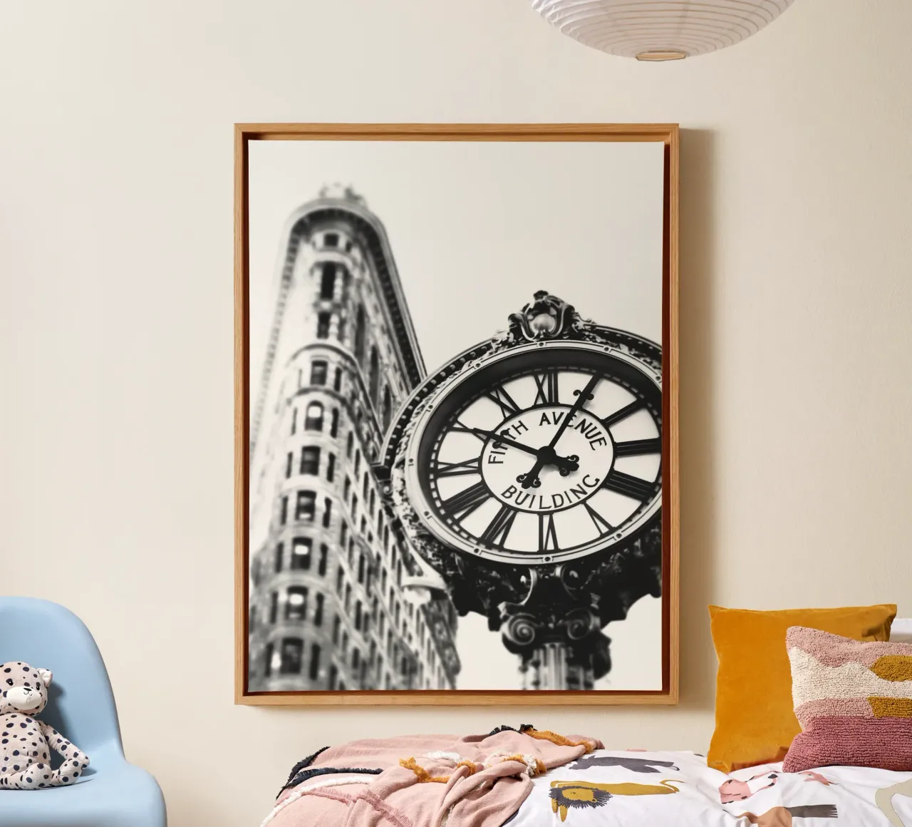 Timeless New York elegance canvas with Floater frame by Whole©