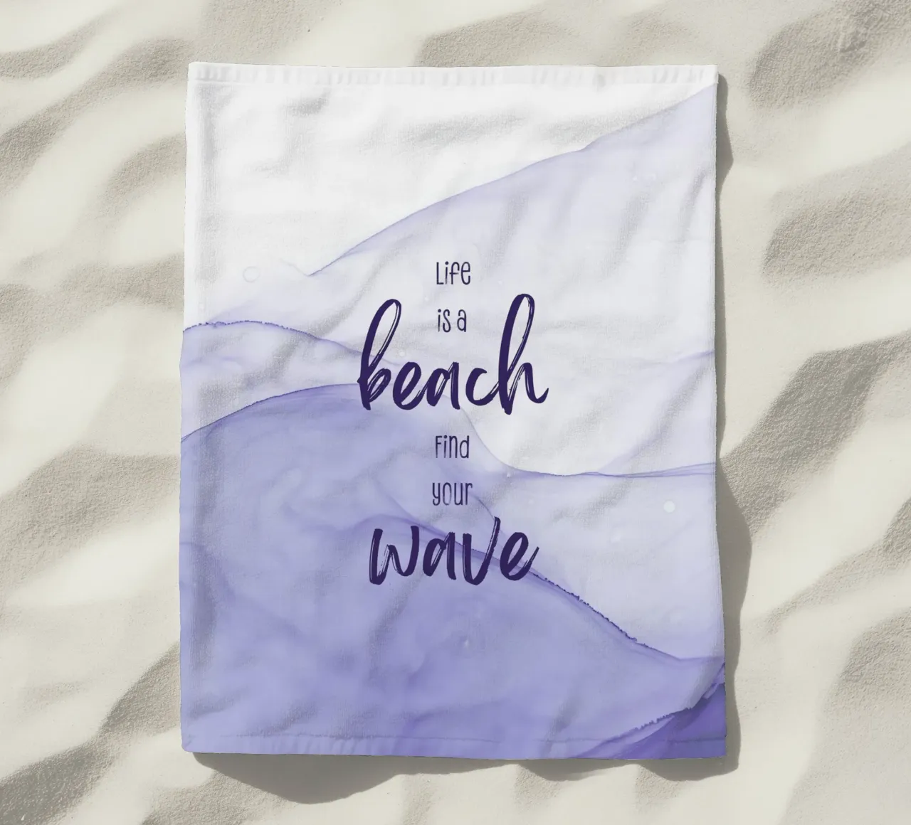 Life is a beach. Find your wave. | floating colors telo mare da Melanie Viola
