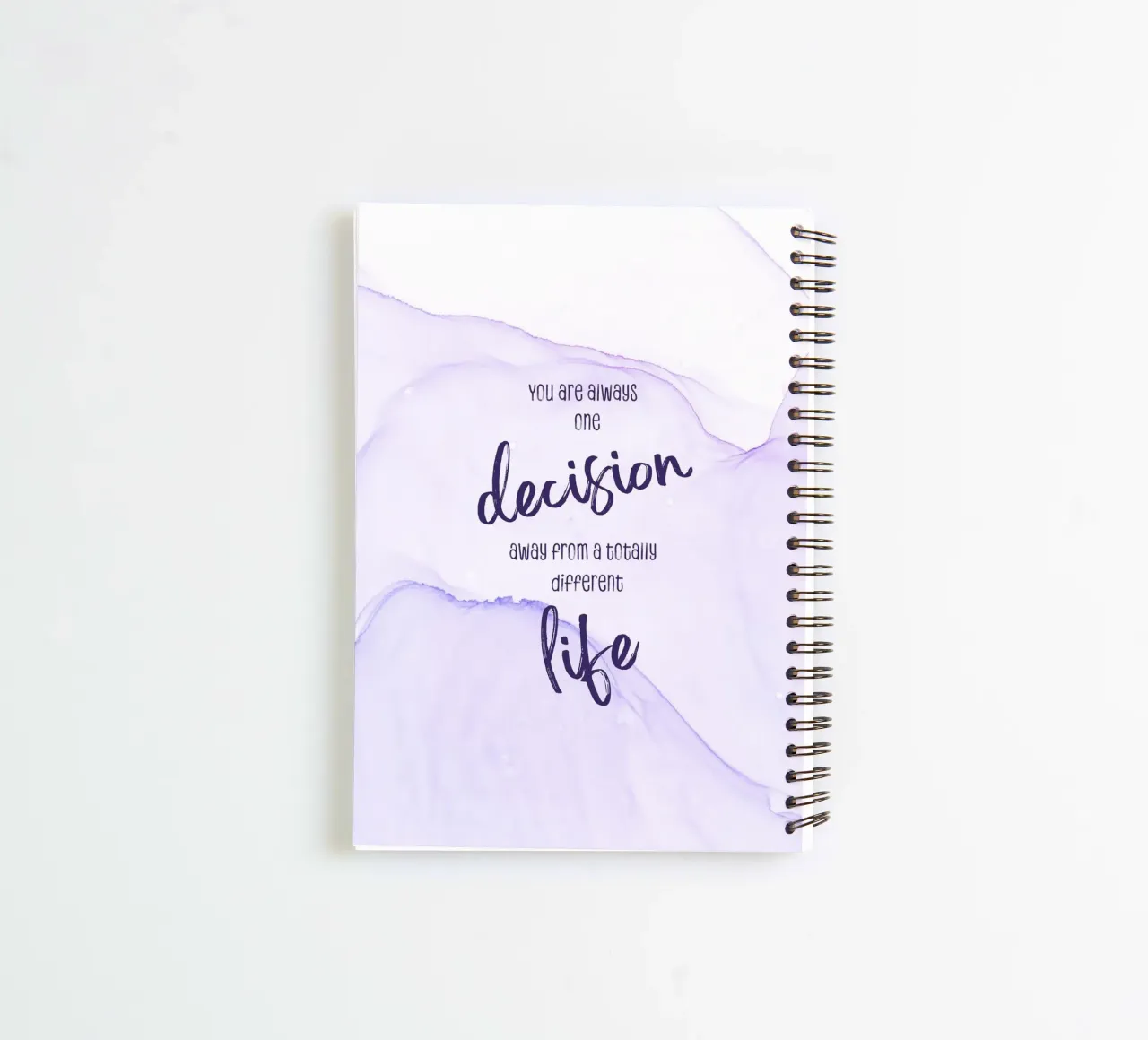 One decision away from a different life | floating colors diario ad anelli da Melanie Viola