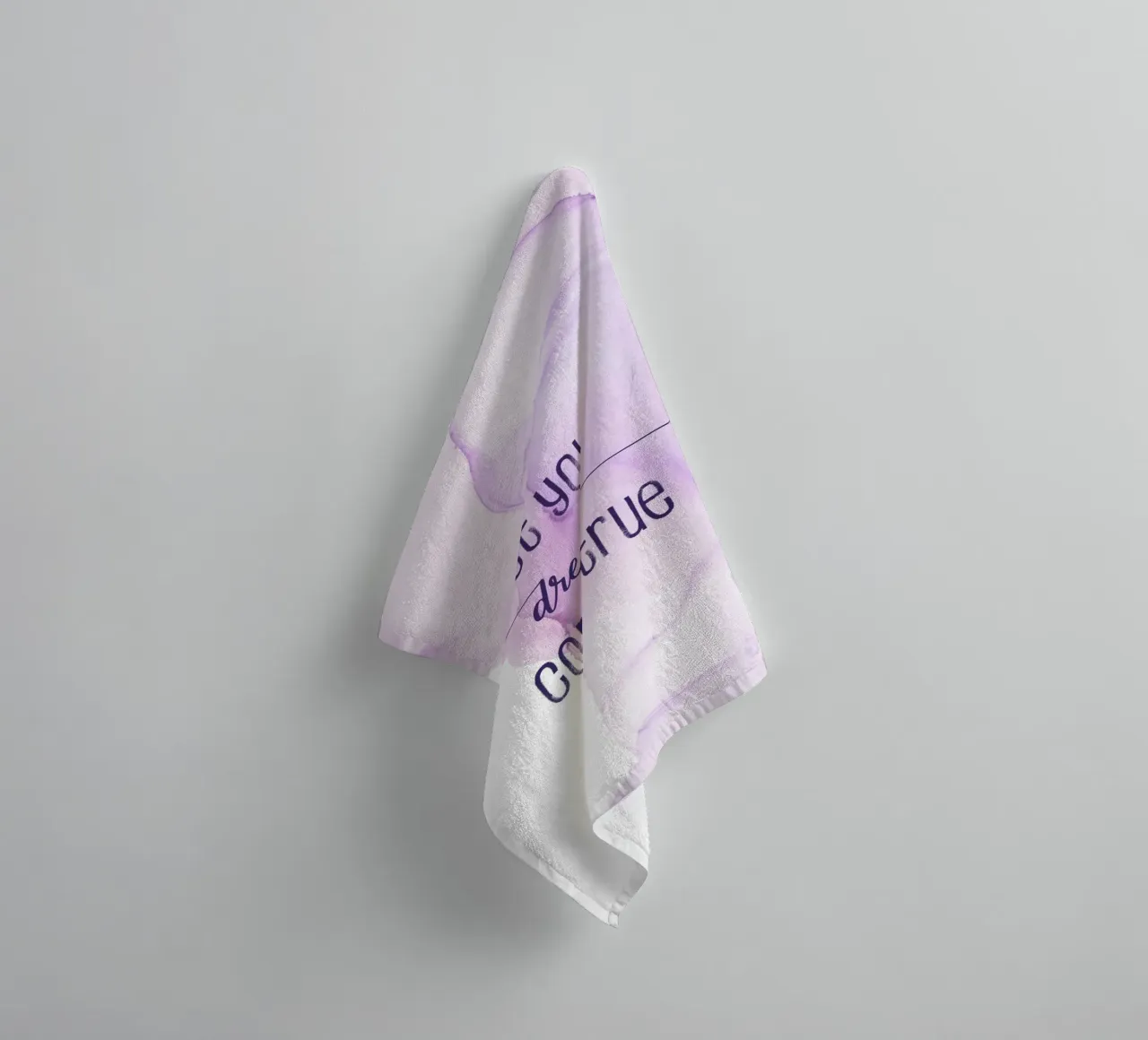 Let your dreams come true | floating colors asciugamano da bagno da Melanie Viola