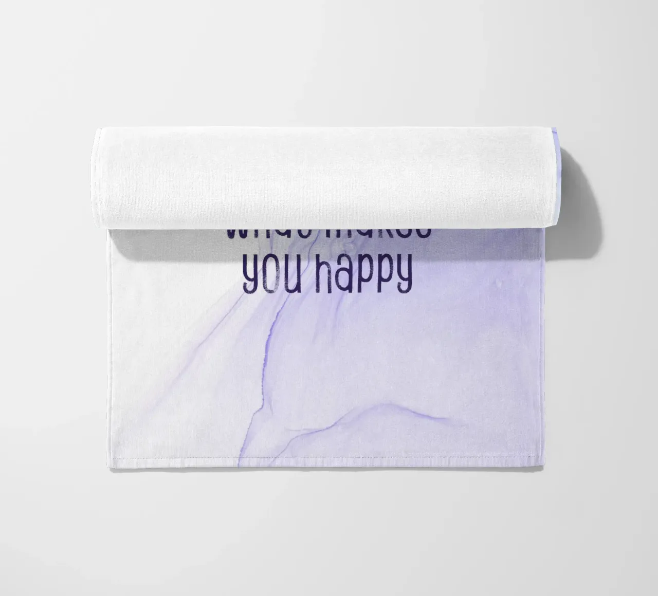 Do more of what makes you happy | floating colors strandhanddoek van Melanie Viola