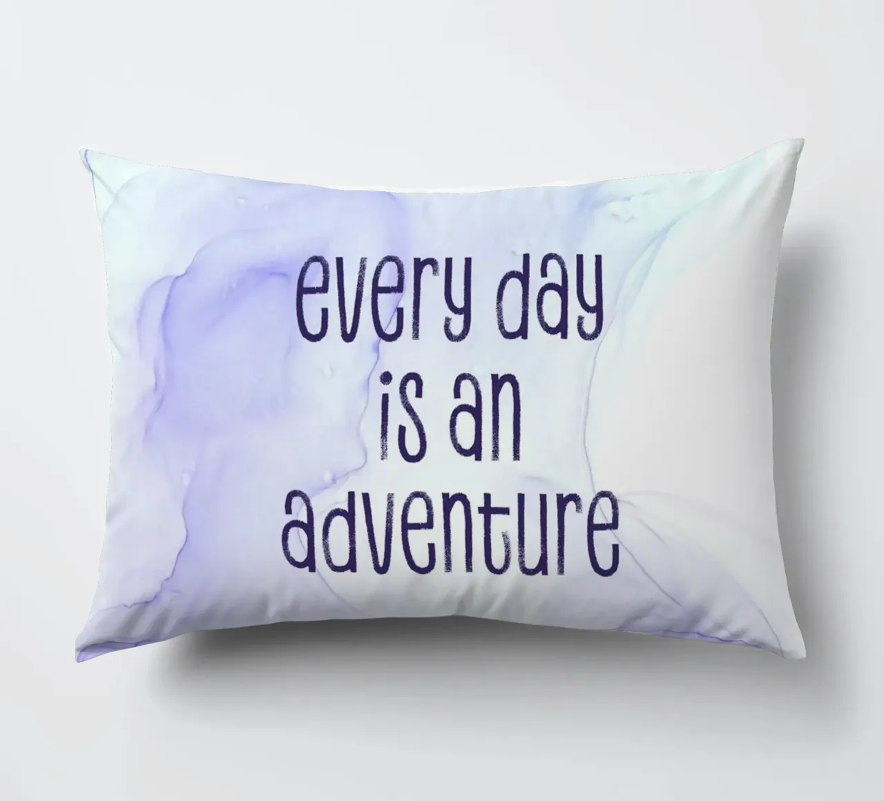 Every day is an adventure | floating colors cojín de Melanie Viola