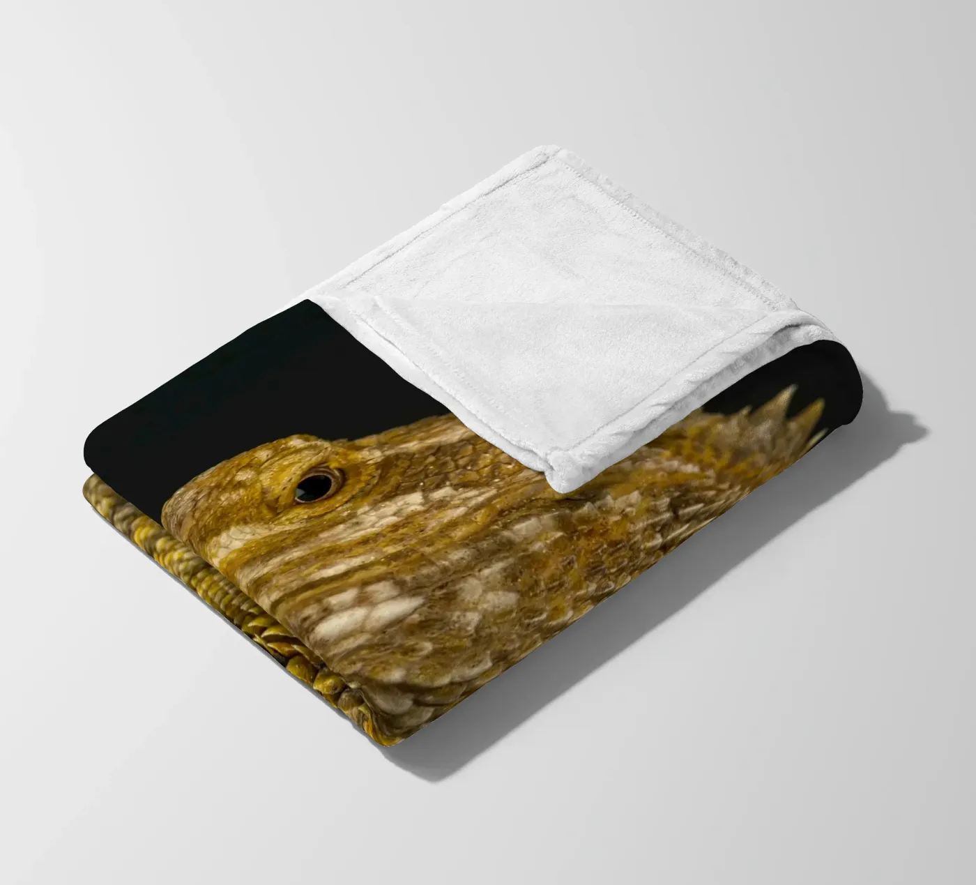 Bearded Dragon fleece blanket by Curious Collections by Marielle Leenders