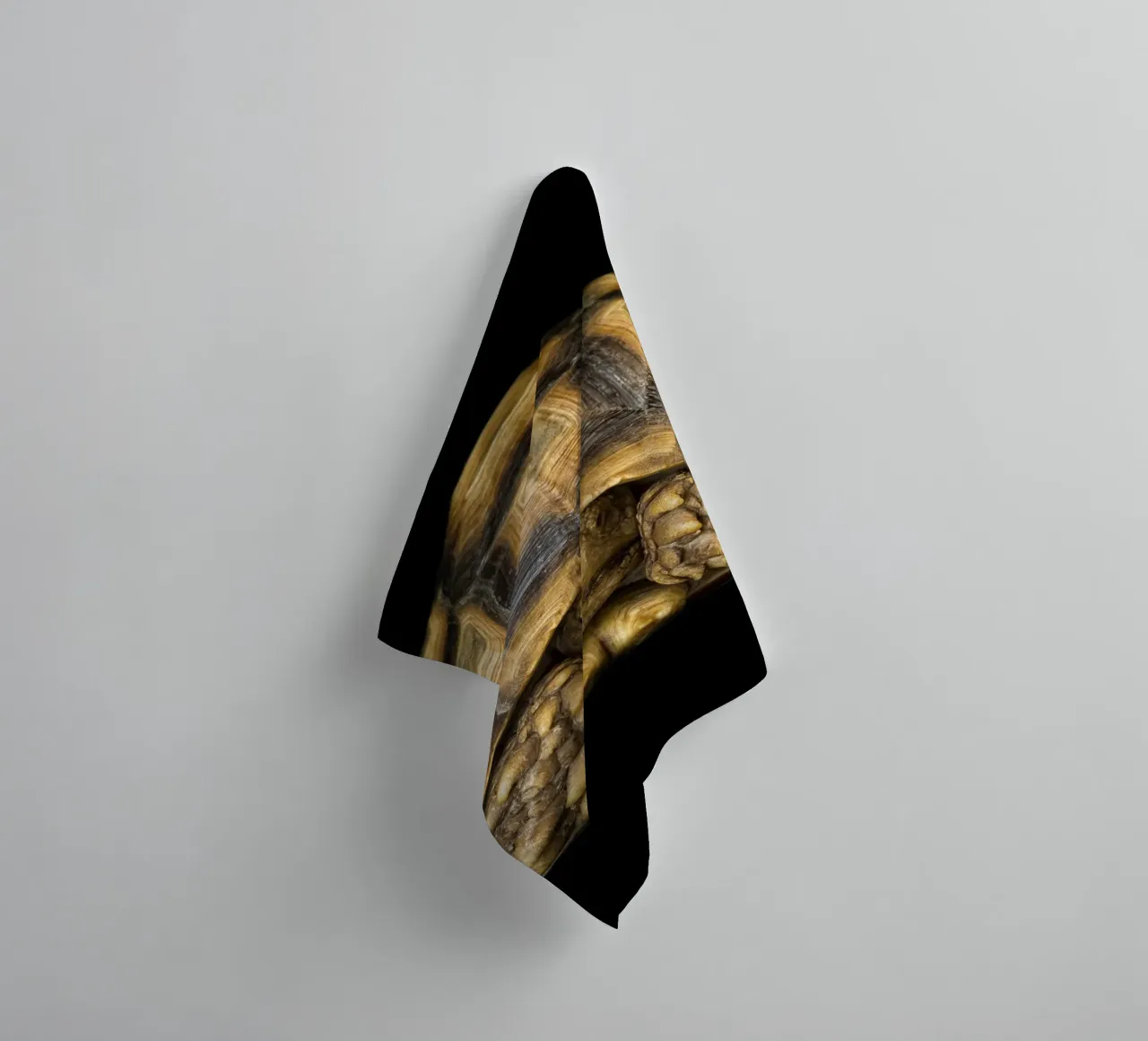 Tartaruga di terra asciugamano da bagno da Curious Collections by Marielle Leenders