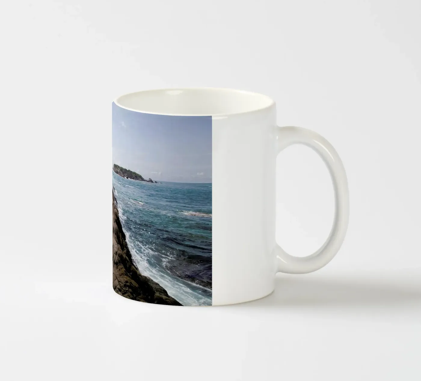 Andra ceramic mug by Ana Topoleanu