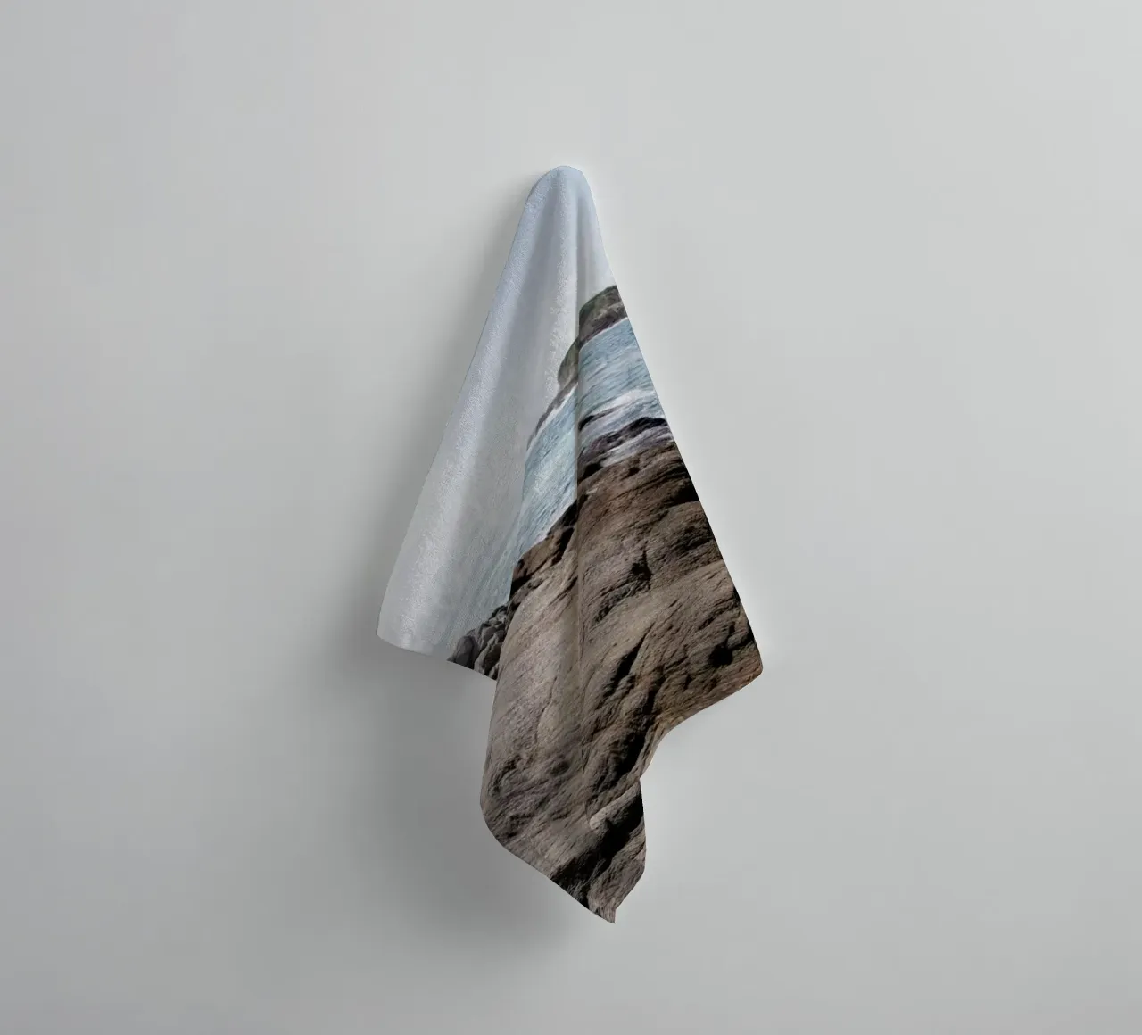 Andra towel by Ana Topoleanu