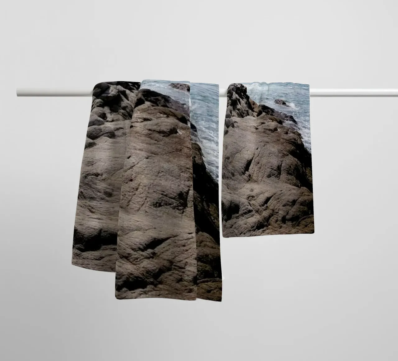 Andra towel by Ana Topoleanu