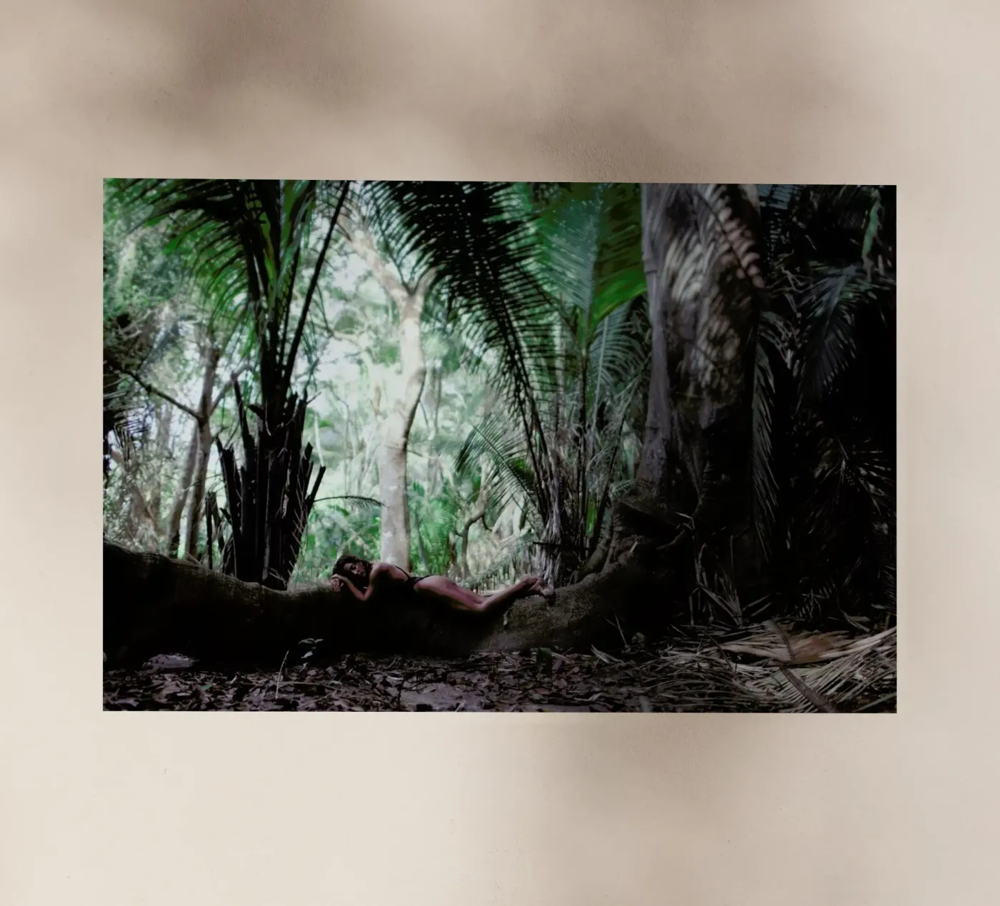 Ethel pellicola backlit da Ana Topoleanu