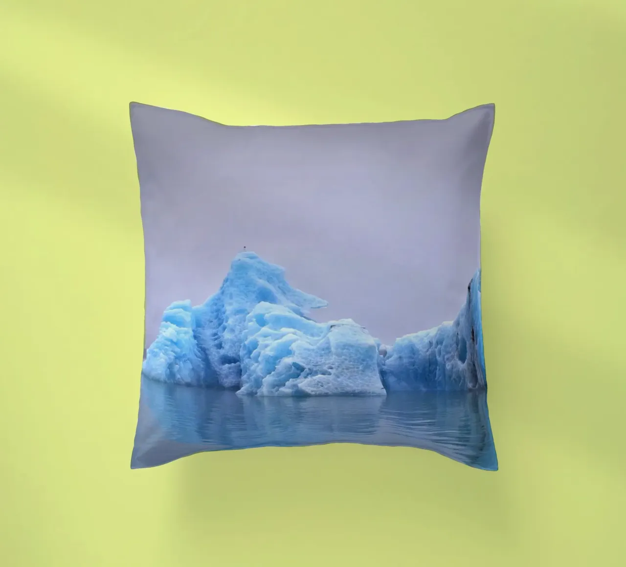 Iceland #02: majesty of blue ice cuscino da zenitt