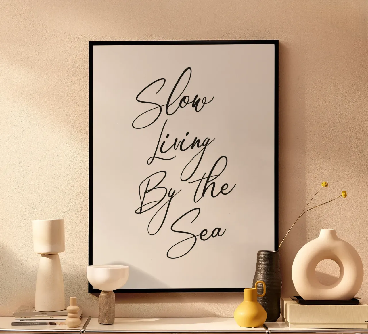 Una vita lenta in riva al mare poster con telaio in legno da Paigaam Studio