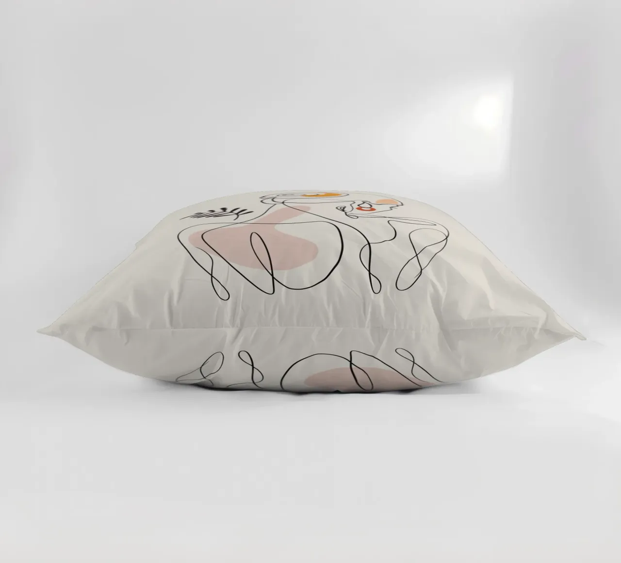 Emel Tunaboylu - Posa in linea cuscino da The Artcircle