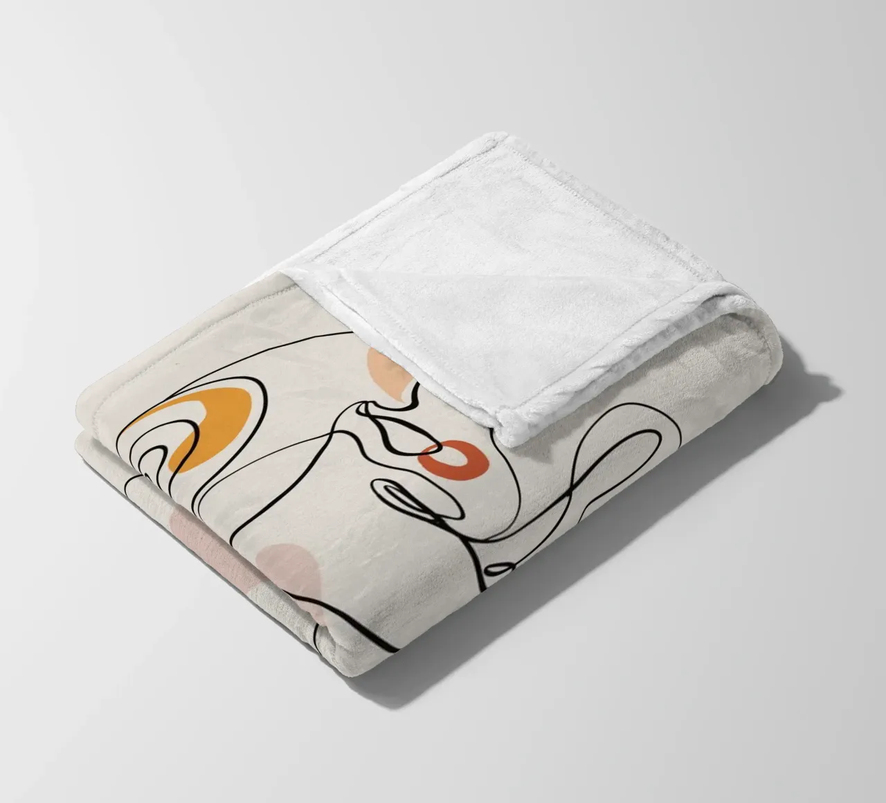 Emel Tunaboylu - Posa in linea coperta in pile da The Artcircle