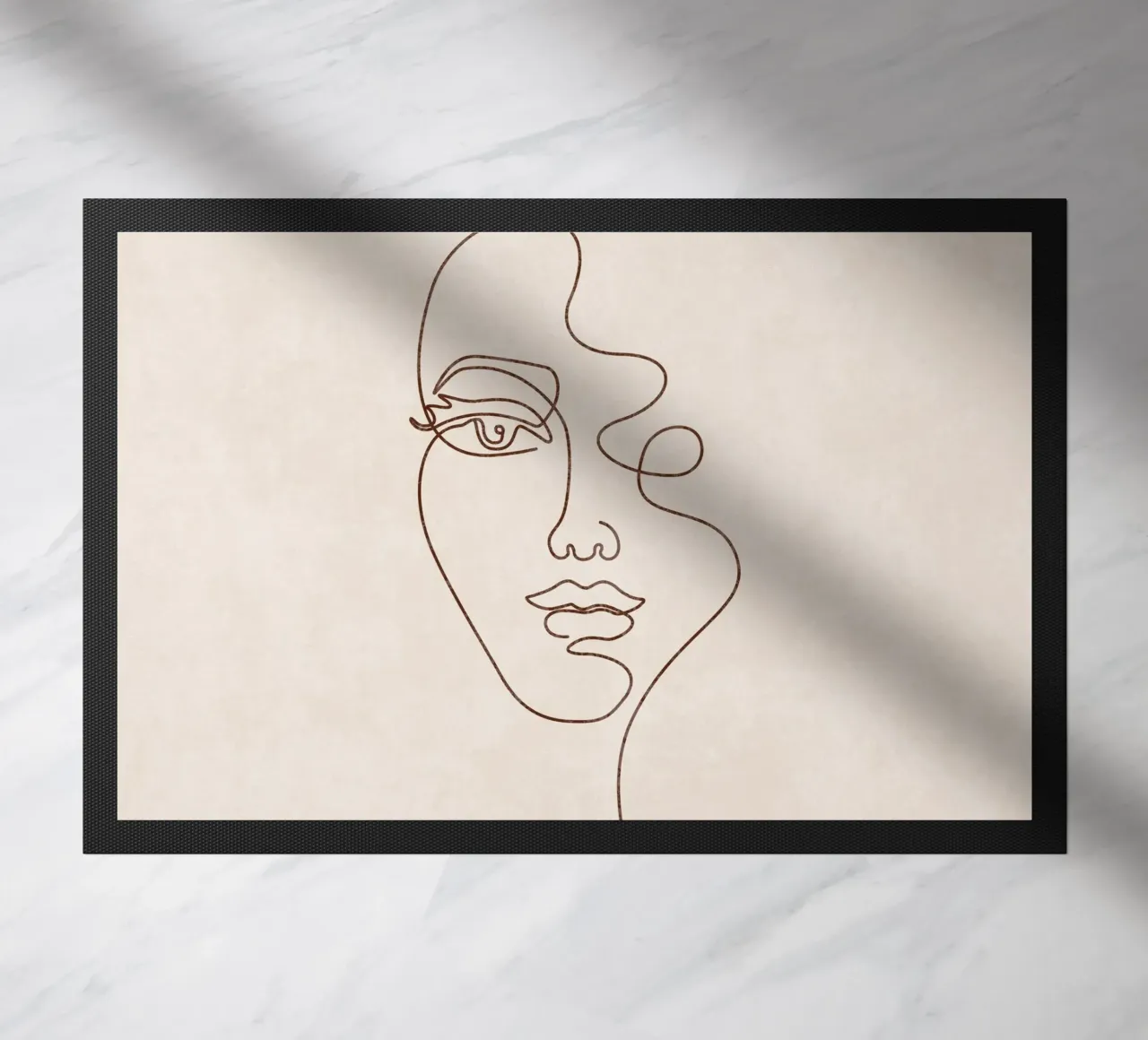 Emel Tunaboylu - Una linea di faccia zerbino da The Artcircle