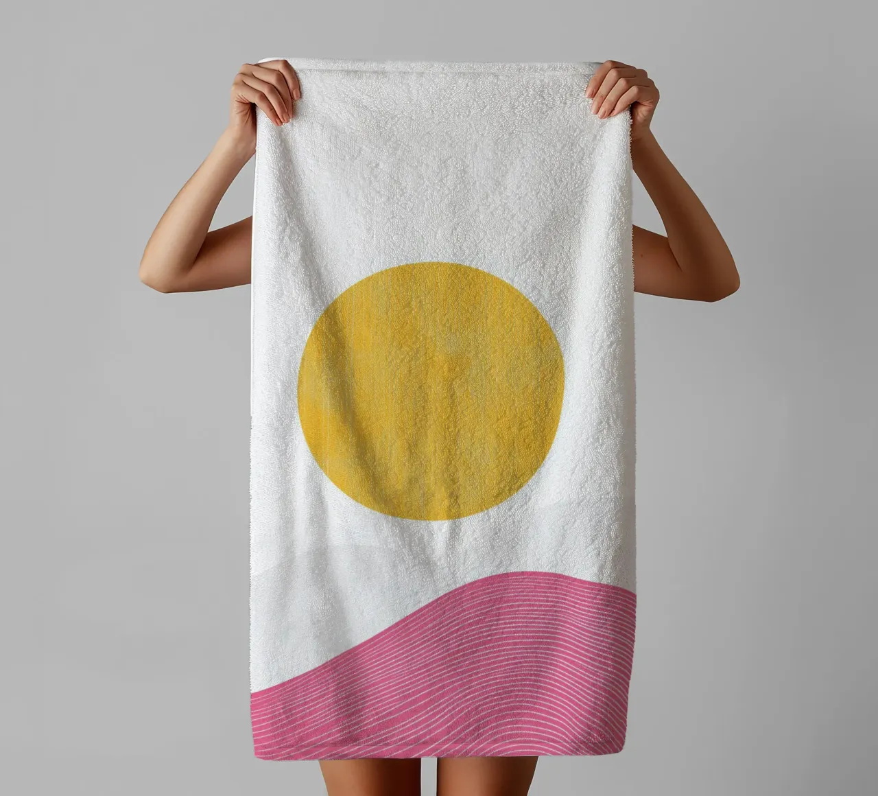 Minimalist Sun and Waves towel by Affiches Soleil & Déco Lumineuse – Sunny