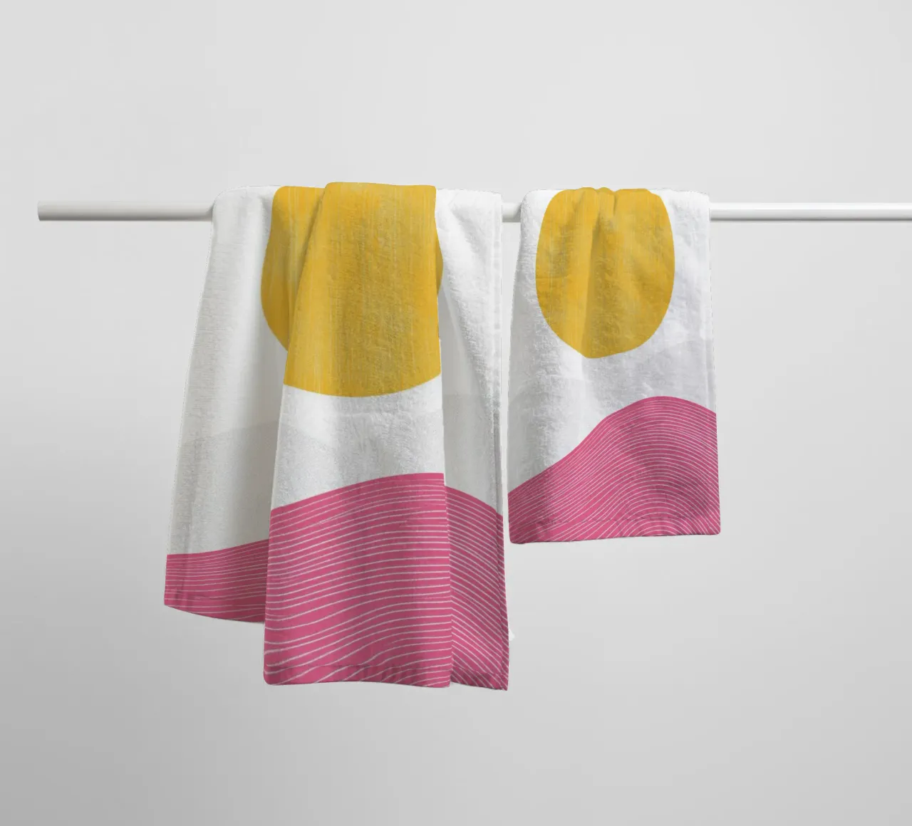 Minimalist Sun and Waves towel by Affiches Soleil & Déco Lumineuse – Sunny
