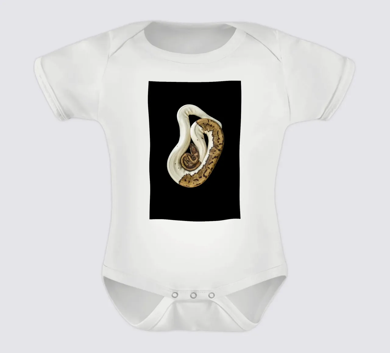 Bruine en witte python babyrompertje korte mouwen van Curious Collections by Marielle Leenders
